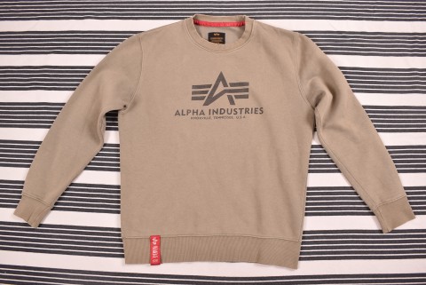 Férfi Pulóverek Second Hand Alpha Industries pulóver 4862.