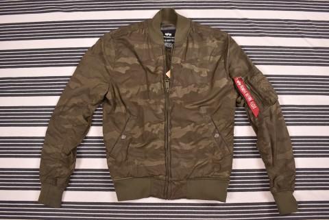 Alpha Industries dzseki 2068.