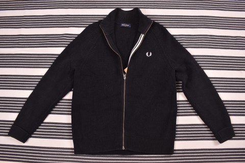 Férfi Pulóverek Second Hand Fred Perry pulóver 4916.