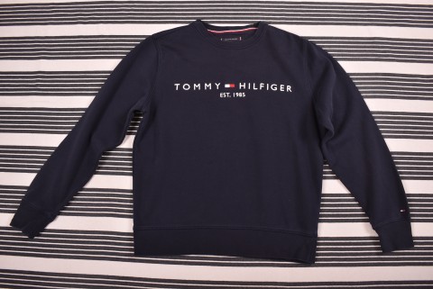 Tommy Hilfiger pulóver 4926.